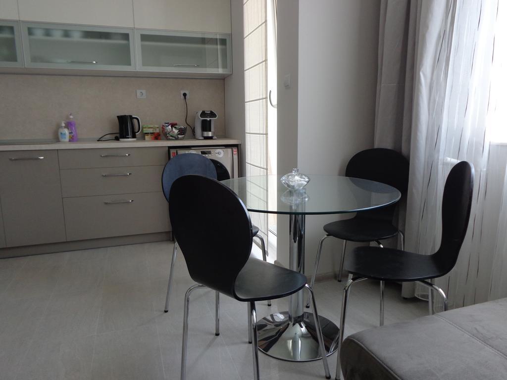 Luxury Apartment Lazur 2 Burgas City Exterior foto